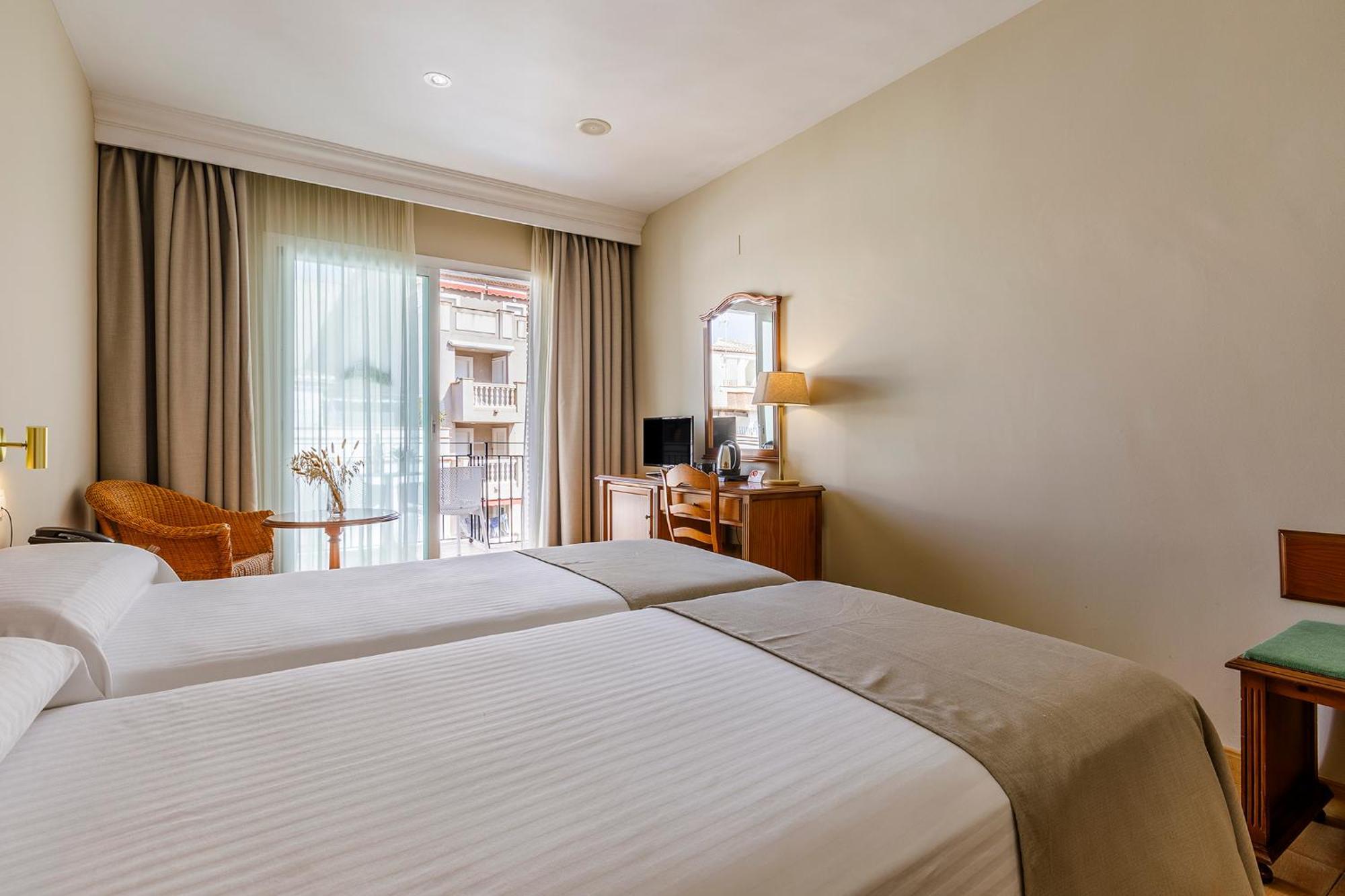 Hotel Almijara - Mares La Herradura  Ngoại thất bức ảnh