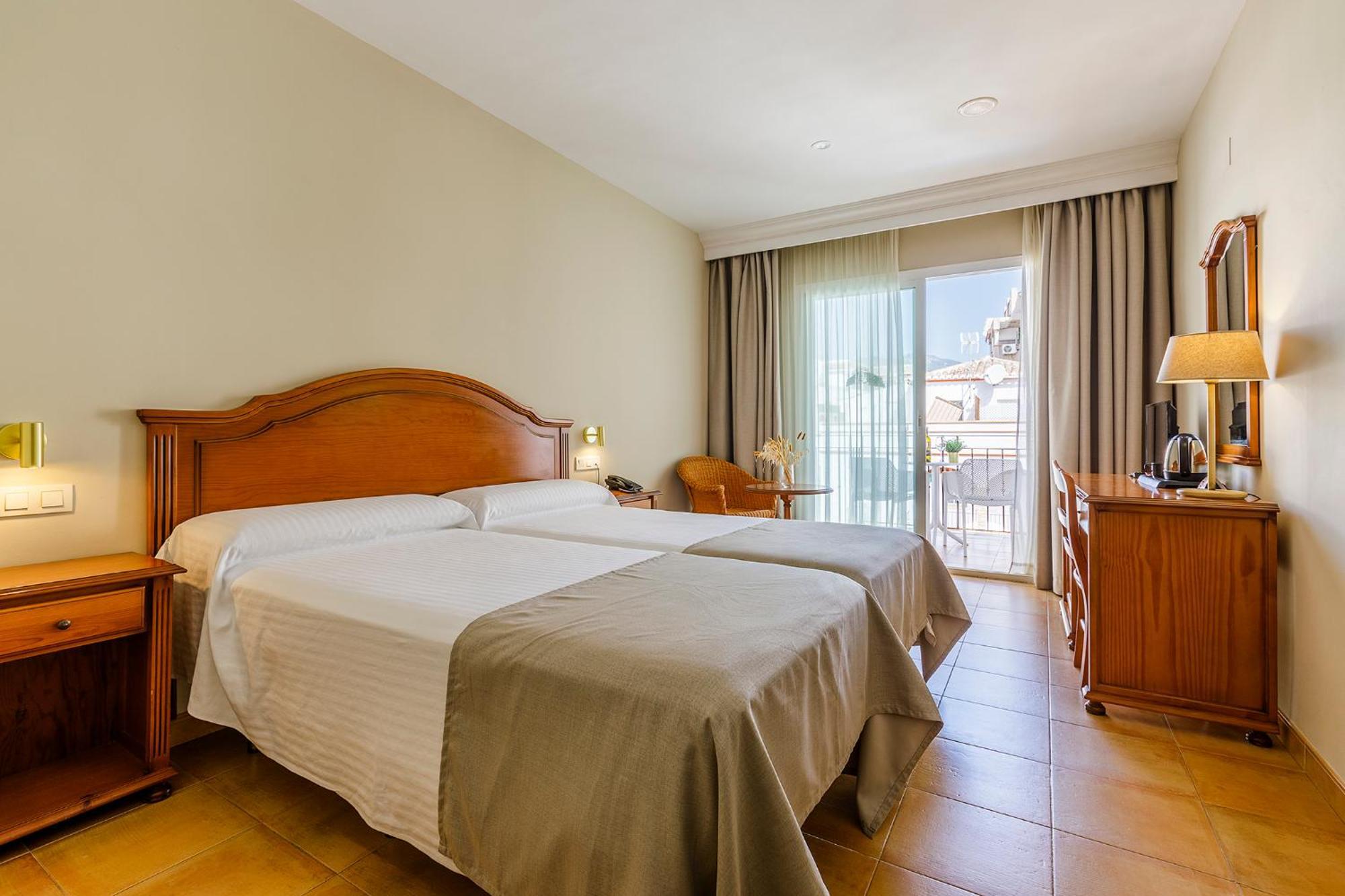Hotel Almijara - Mares La Herradura  Ngoại thất bức ảnh