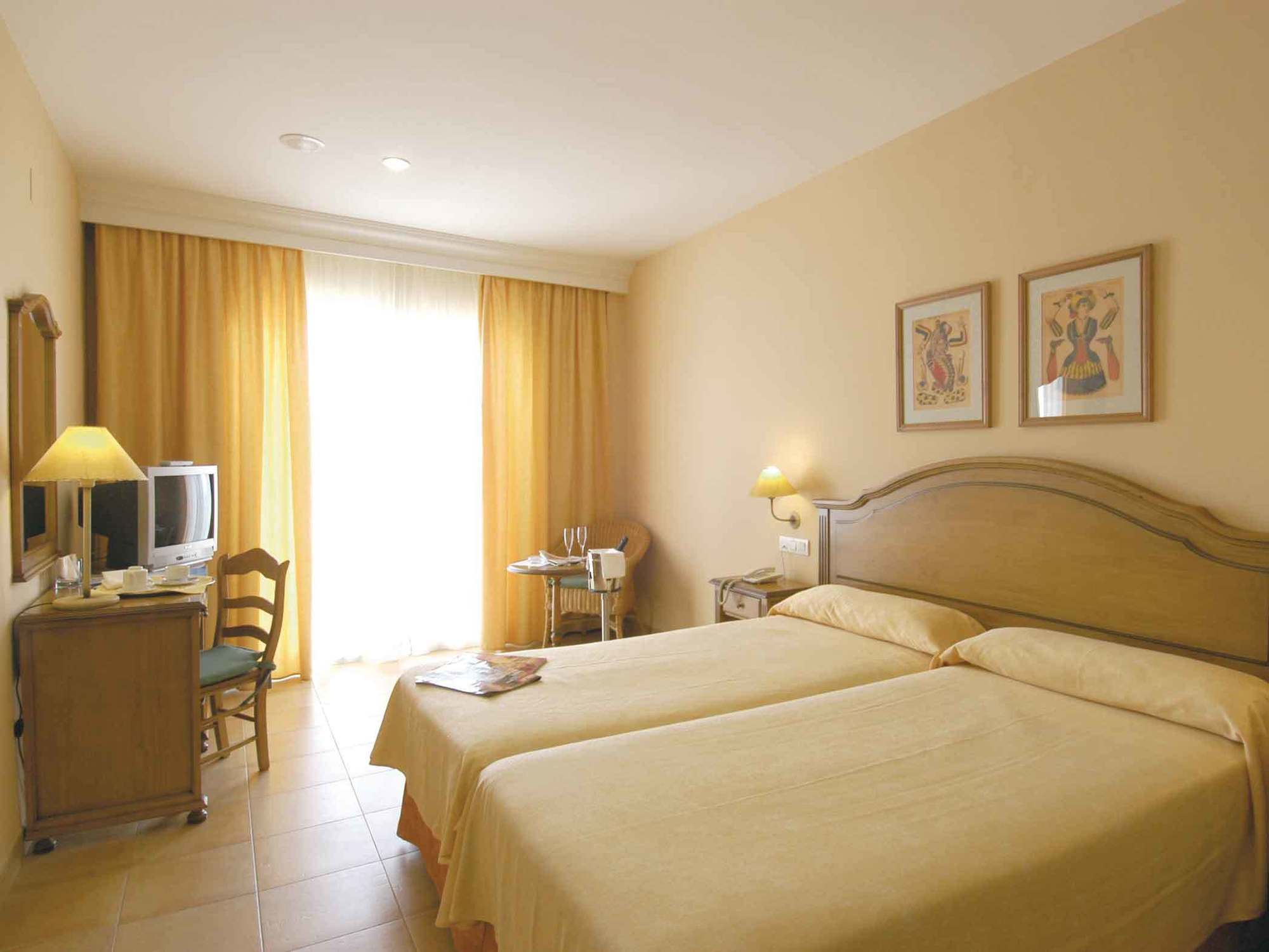 Hotel Almijara - Mares La Herradura  Ngoại thất bức ảnh